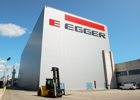 Building Egger Holzwerkstoffe in Wismar Building Egger Holzwerkstoffe in Wismar