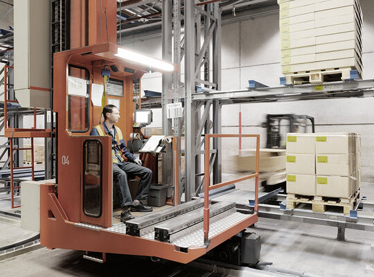 Manuelles ganwechselndes Regalbediengerät Manuelles ganwechselndes Regalbediengerät