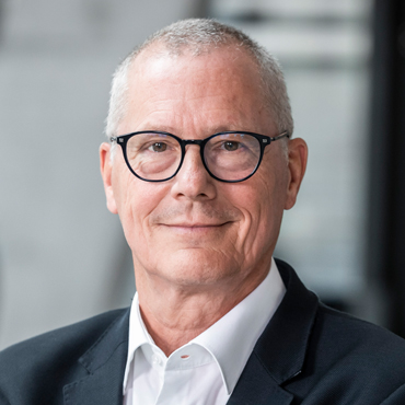 Portrait von István Szalai, Executive Director Doppelmayr Holding SE